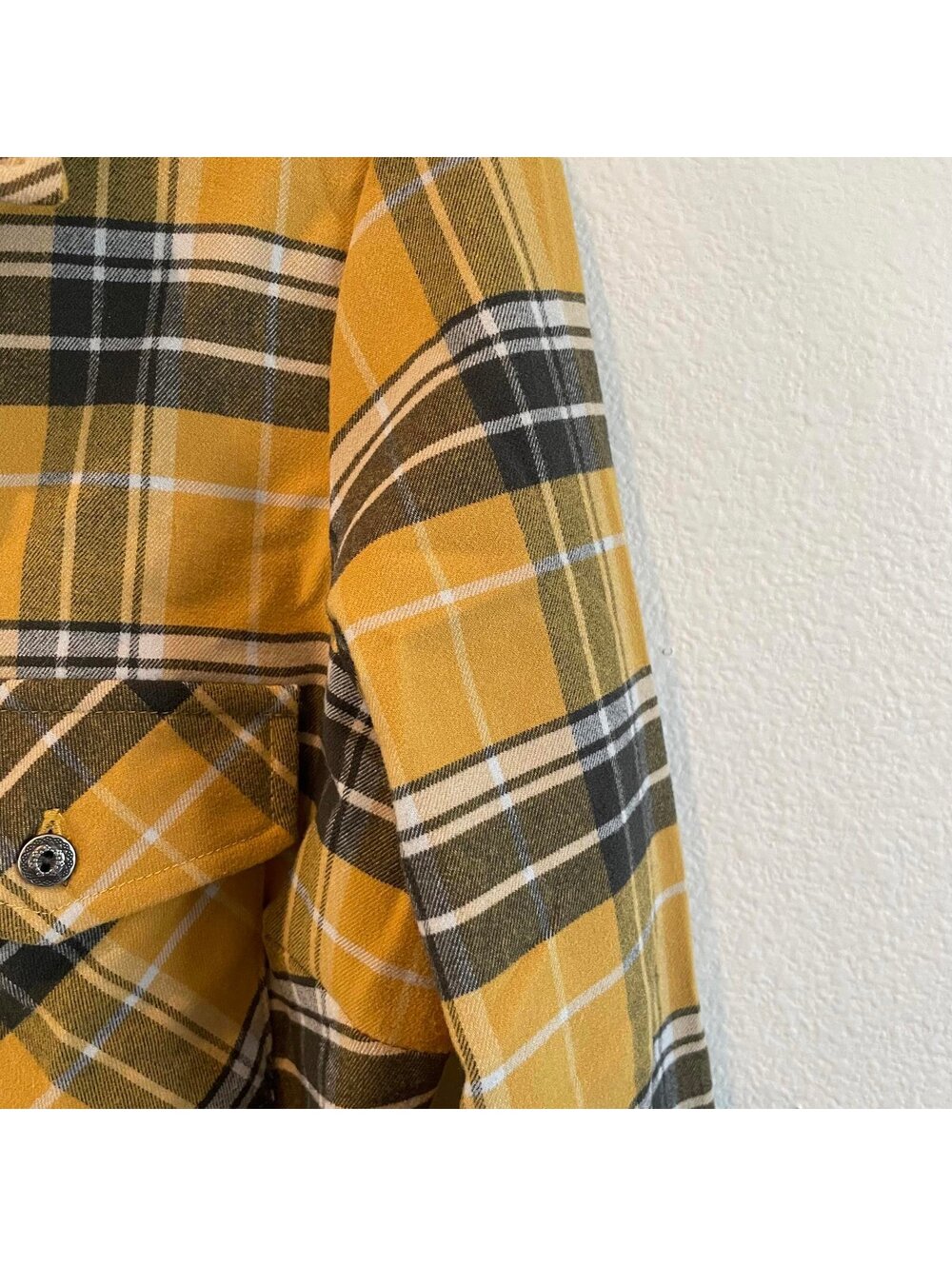 keen Stylish Plaid Long Sleeve Shirt - Yellow and Black - Picture 5 of 8